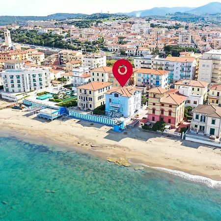 Villa Lilla Sulla Spiaggia Di San Vincenzo Luxury Ngoại thất bức ảnh